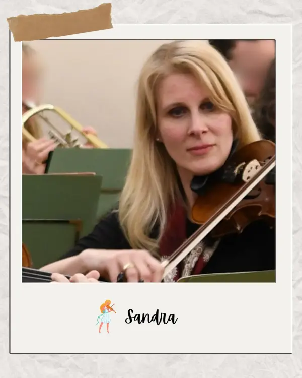 Sandra an der Violine
