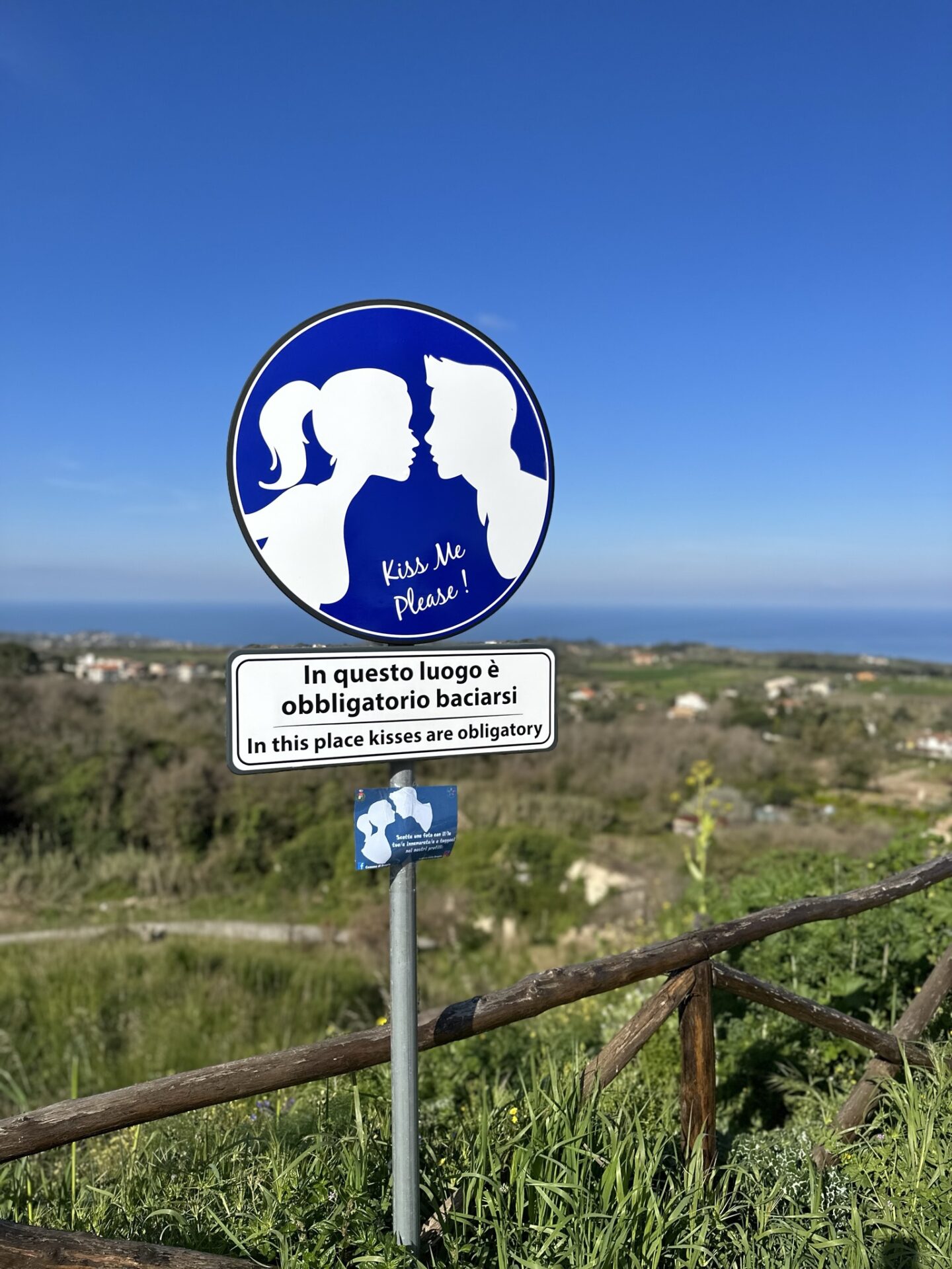 Schild Strand Kalabrien