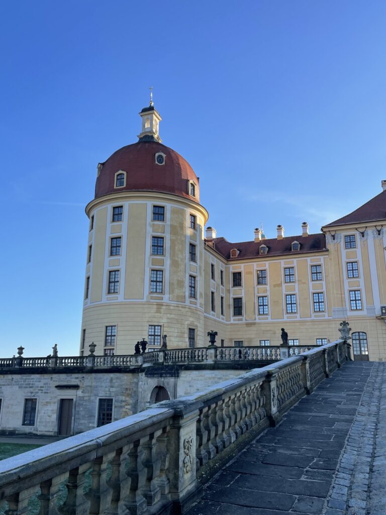 Enni Herbarth auf Schloss Moritzburg
