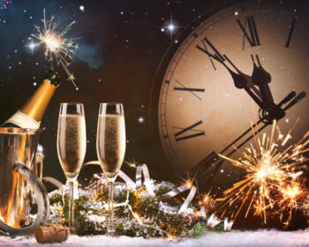 Neujahr Uhr Sekt Hufeisen Feier