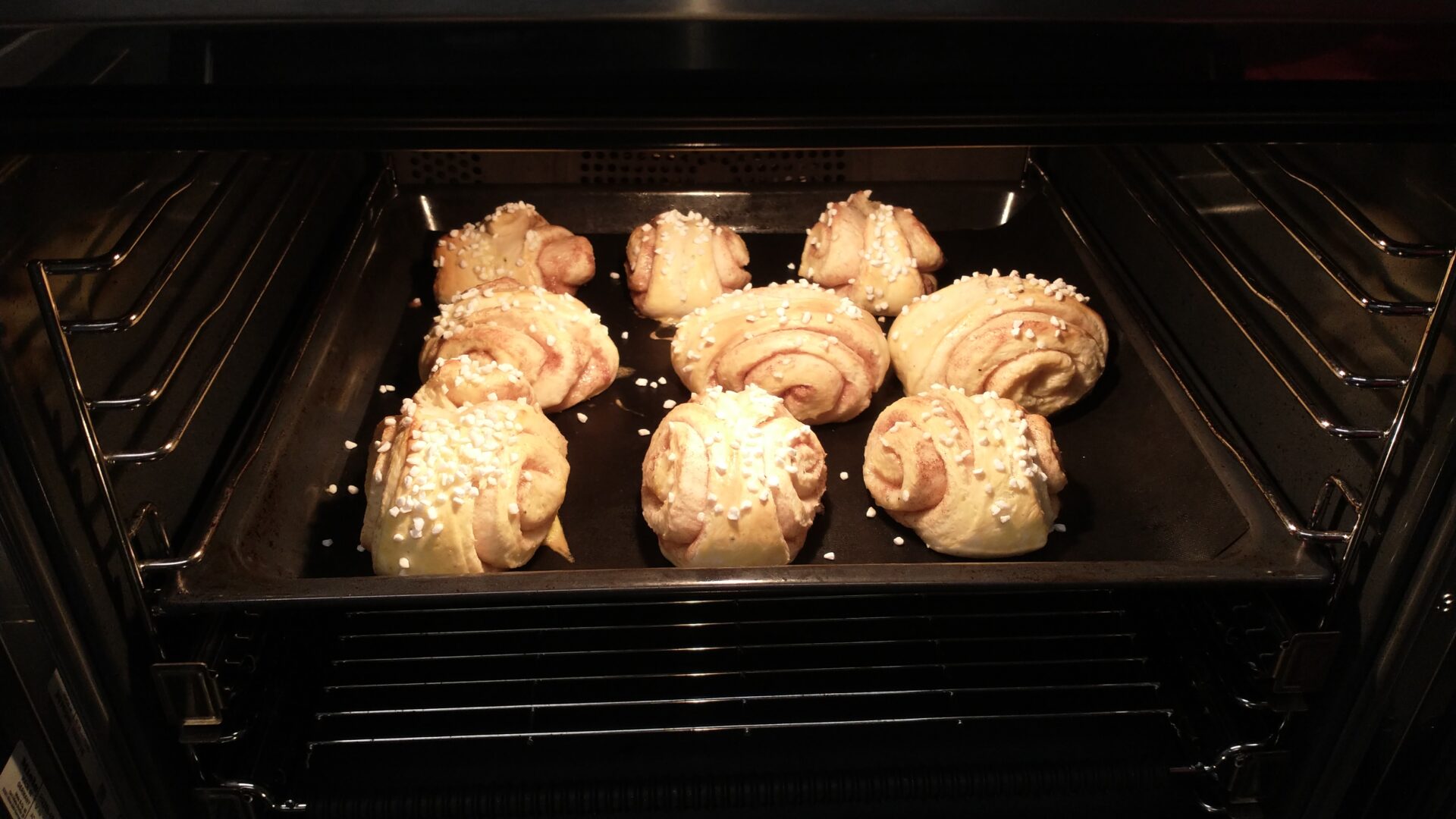 Korvapuusti Backofen