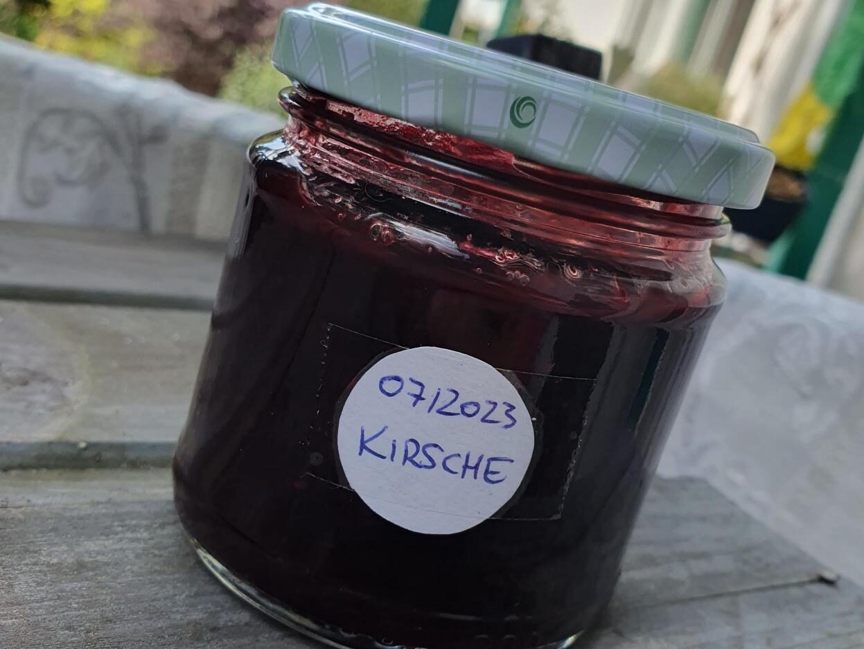 Marmelade abfüllen